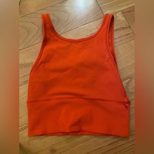 Lulu size 4 tank, great condition